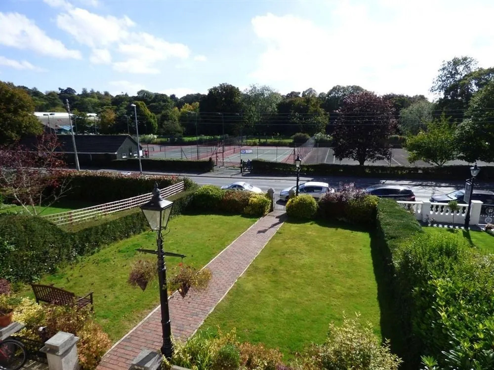 Tavistock House Hotel