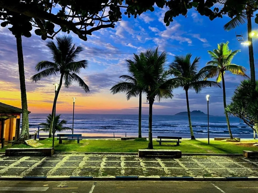 01E Vista Linda Pe Areia Guaruja - Tombo