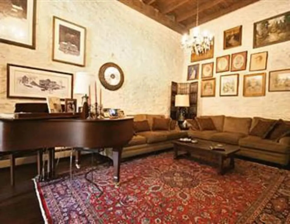 Alpenhof Bed & Breakfast