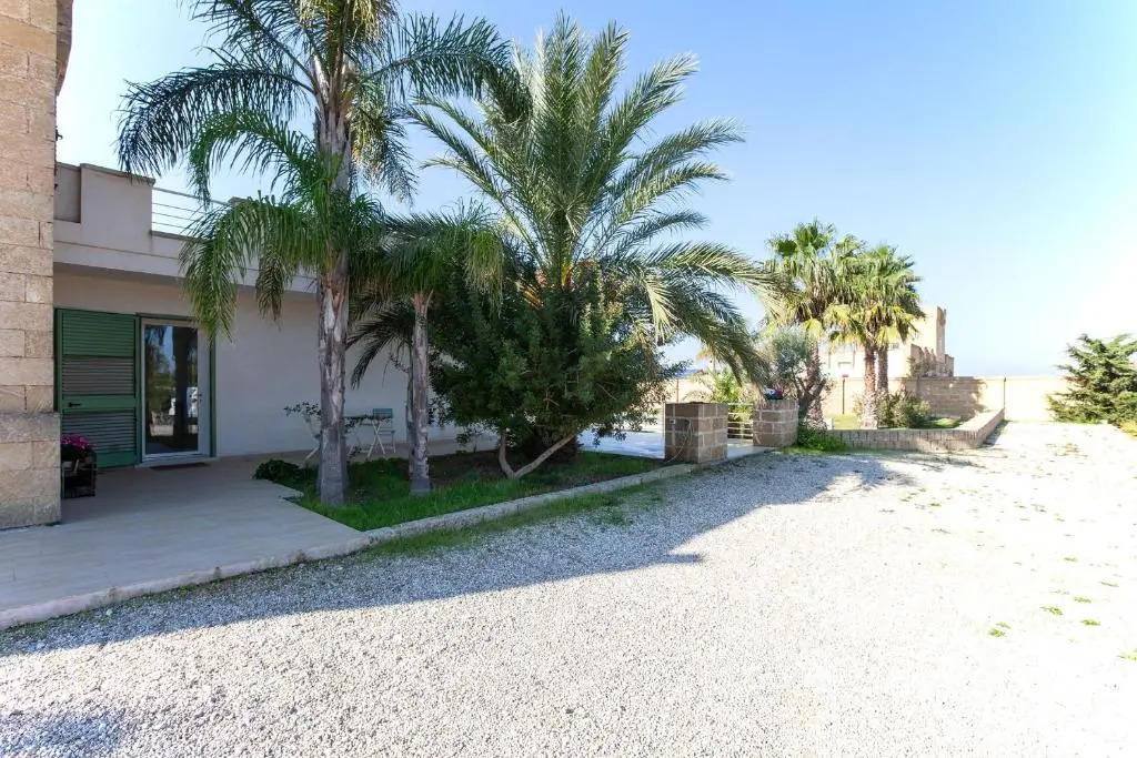 Villa piscina 5 camere 5 bagni spiaggia Ionio m780