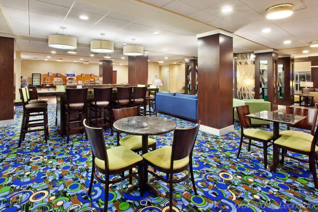 Holiday Inn Express Hotel & Suites Atlanta Airport West - Camp Creek by IHG