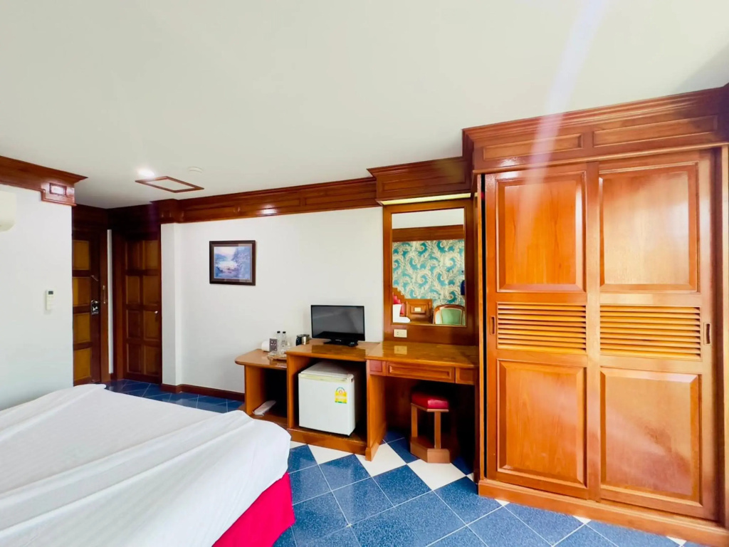 Lime Hotel