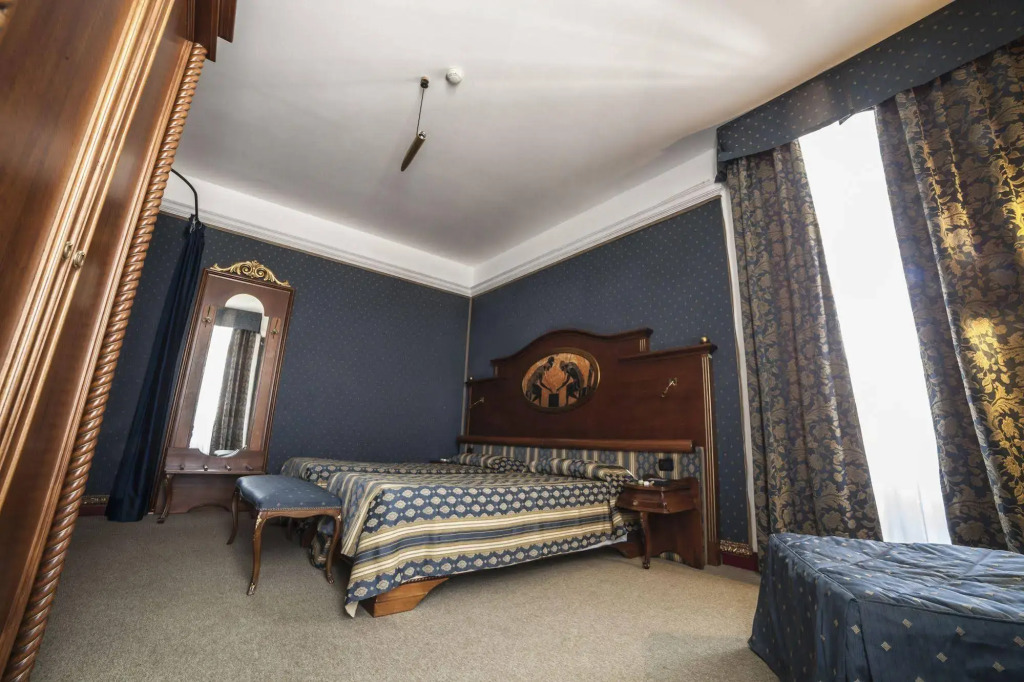 Hotel Royal