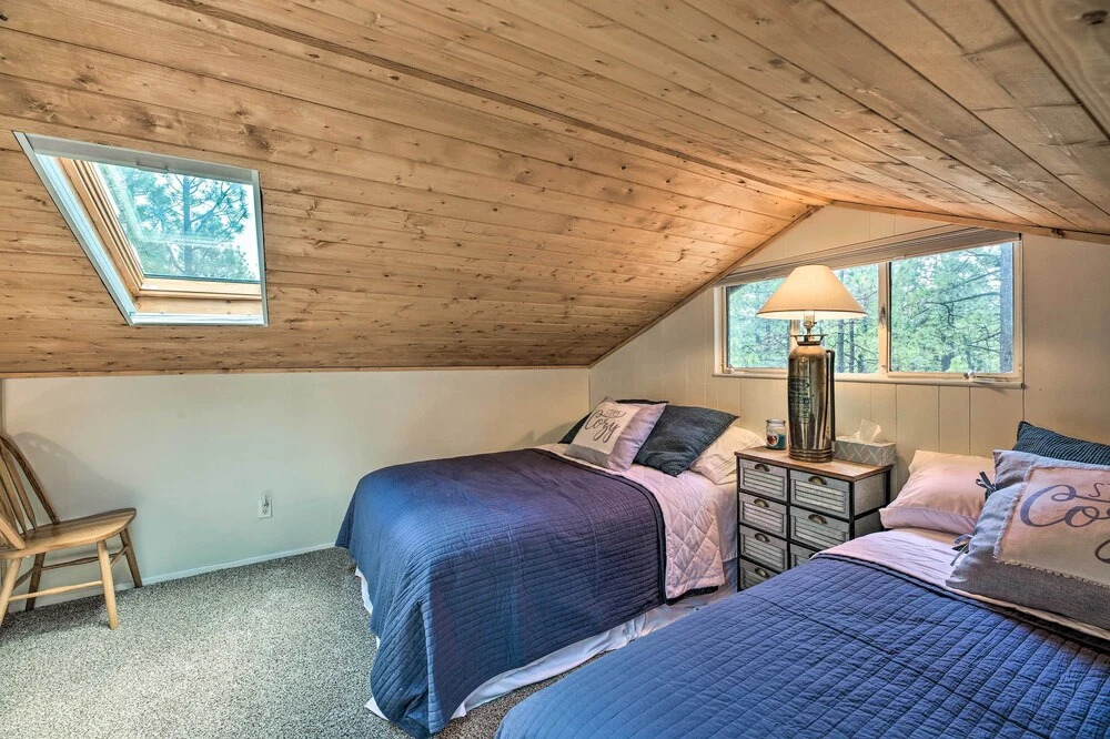 Hike, Bike & Ski, 12 Mi to Slopes: Serene Cabin