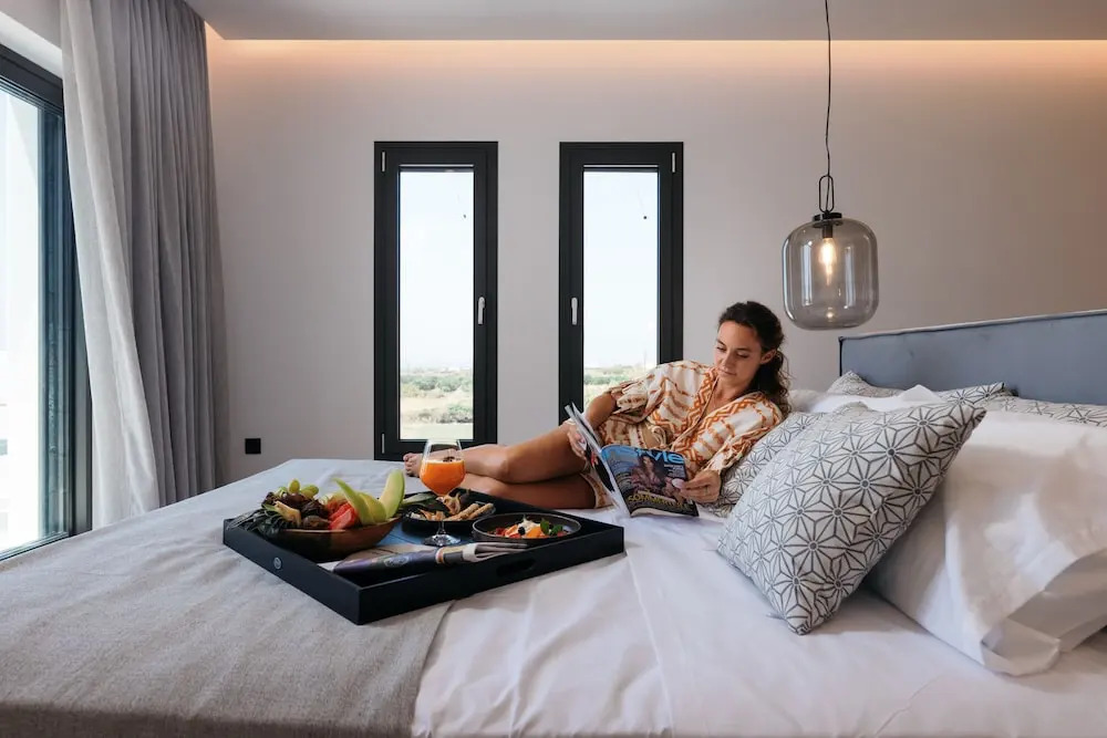 Milestones Naxos Hotel