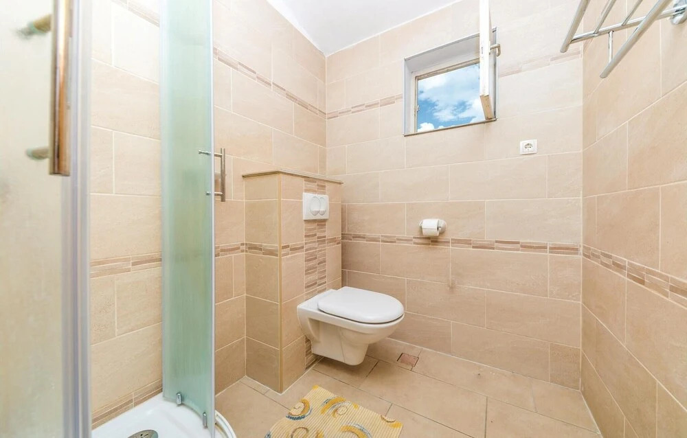 Stunning Apartment in Seget Vranjica With 2 Bedrooms and Wifi