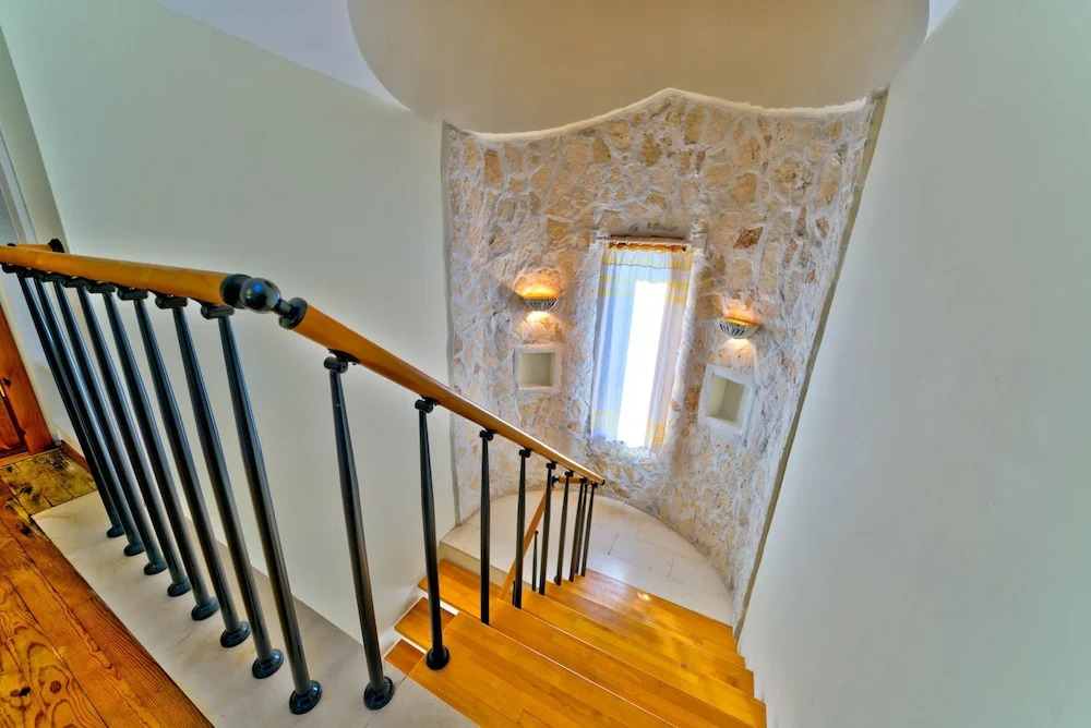Villa Yunus