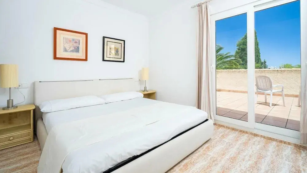 3-bed Villa Las Rotas