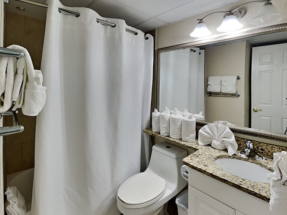Casa Del Mar 3 by Ryson Vacation Rentals