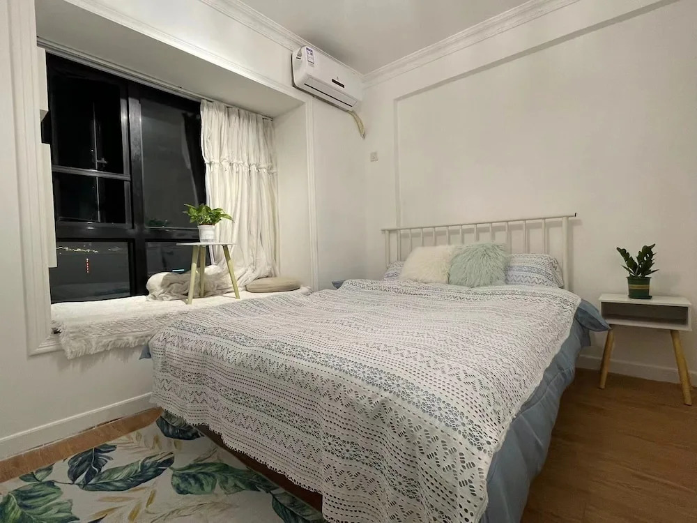 Shenzhen BLOSSOM DREAMS HOTEL
