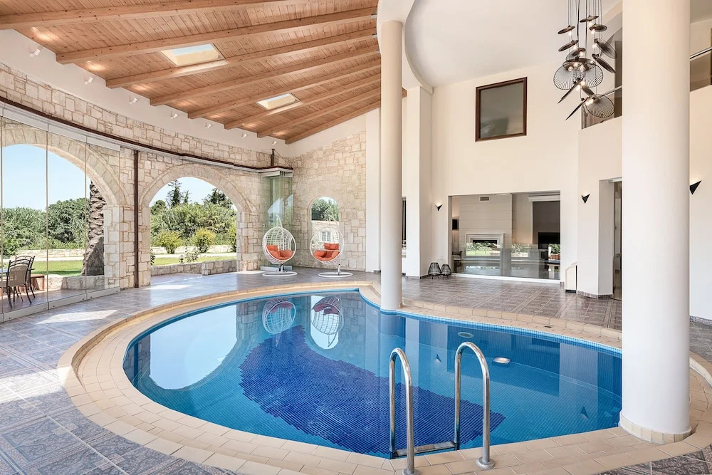 Caldera Theros Villas Chania