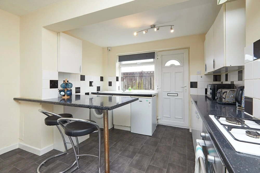 Comfortable 4-bed House in Hucknall, Nottingham