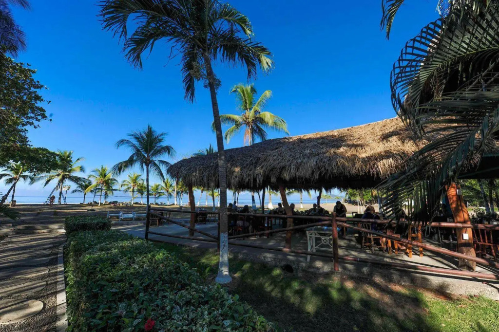 Beach Break Resort