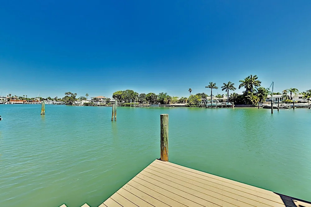 New Listing! Canalside W/ Pool, Walk To Beach 3 Bedroom Home