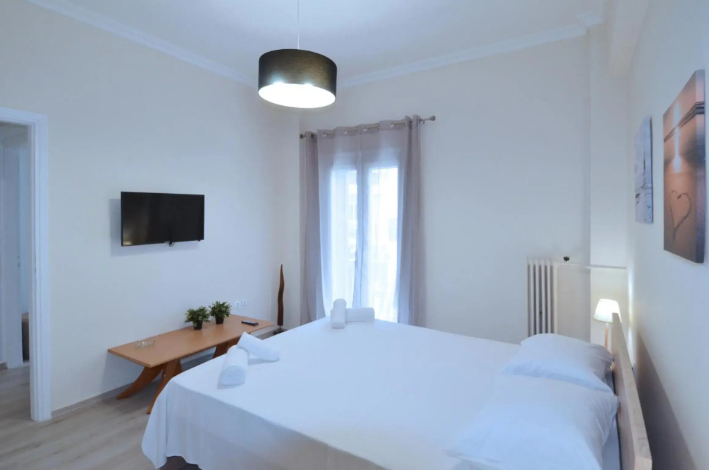 A heart apartment at Skouze Hill, Dirrachiou