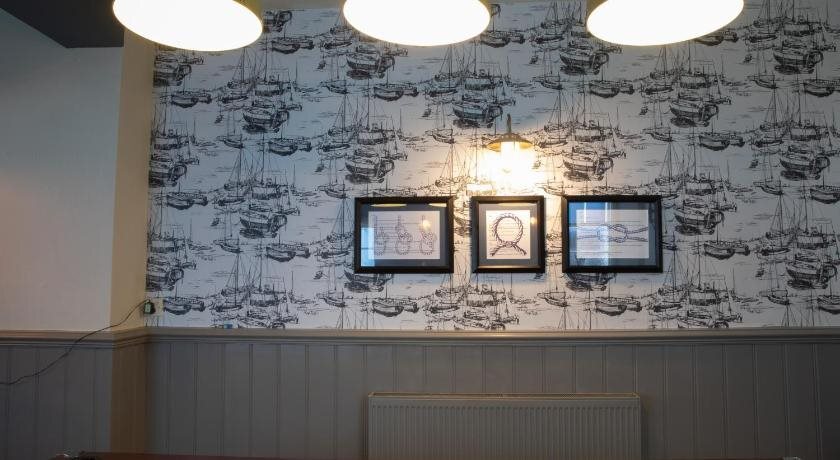 The Seale Arms