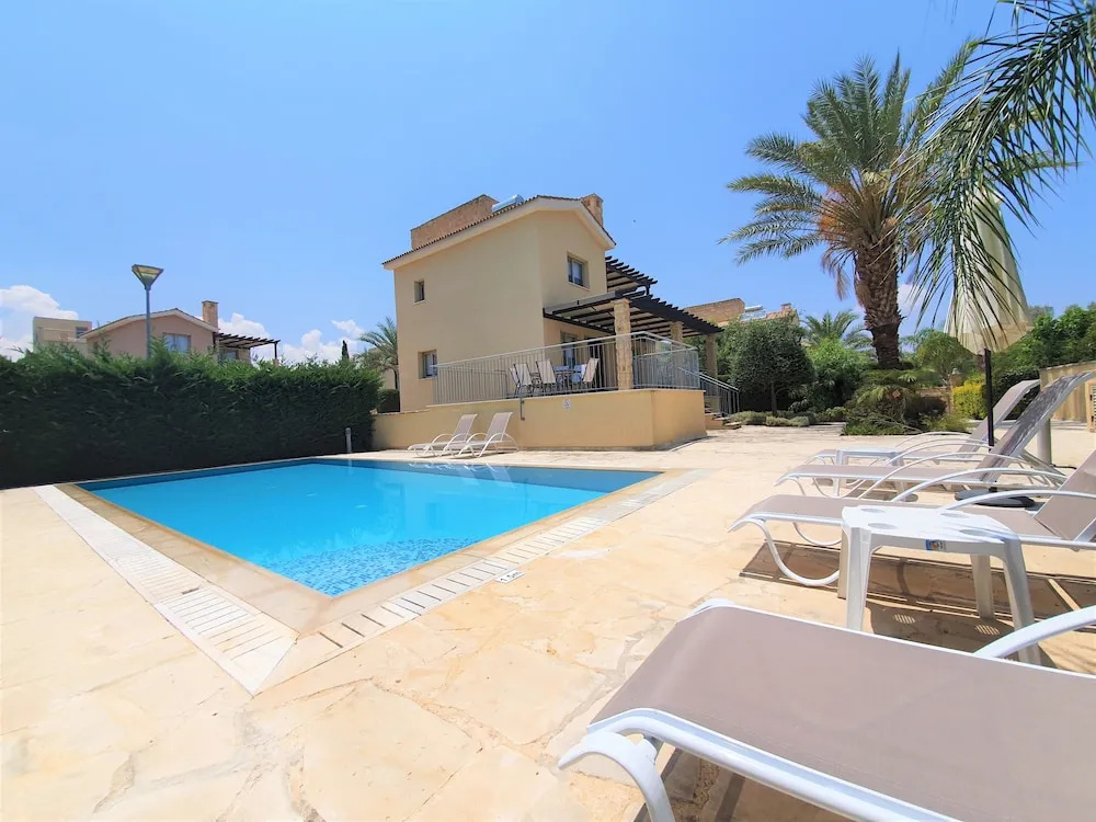 Hector Beach Villa - Sandy Beach Villas