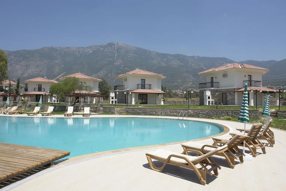 Orka Village Complex