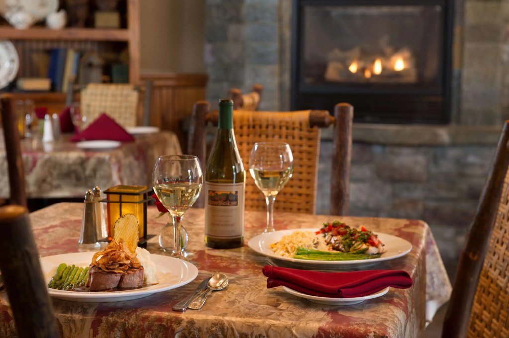 Cambria Pines Lodge