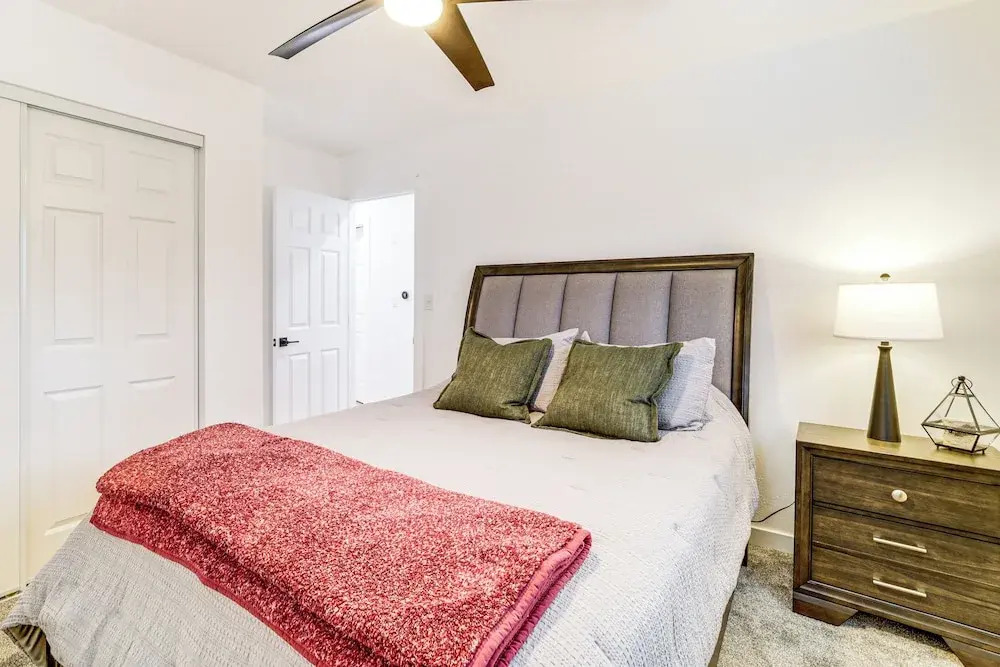 Munds Park Oasis w/ Hiking Access & Fire Pit
