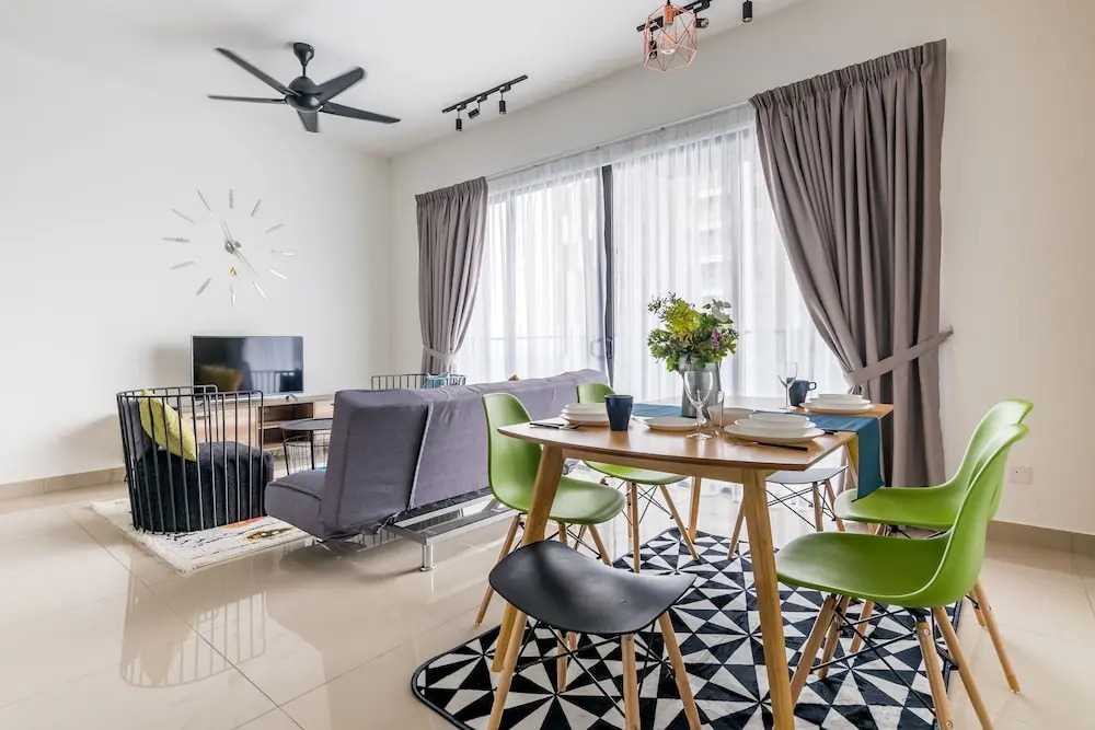 CitiZen Old Klang Road By Plush