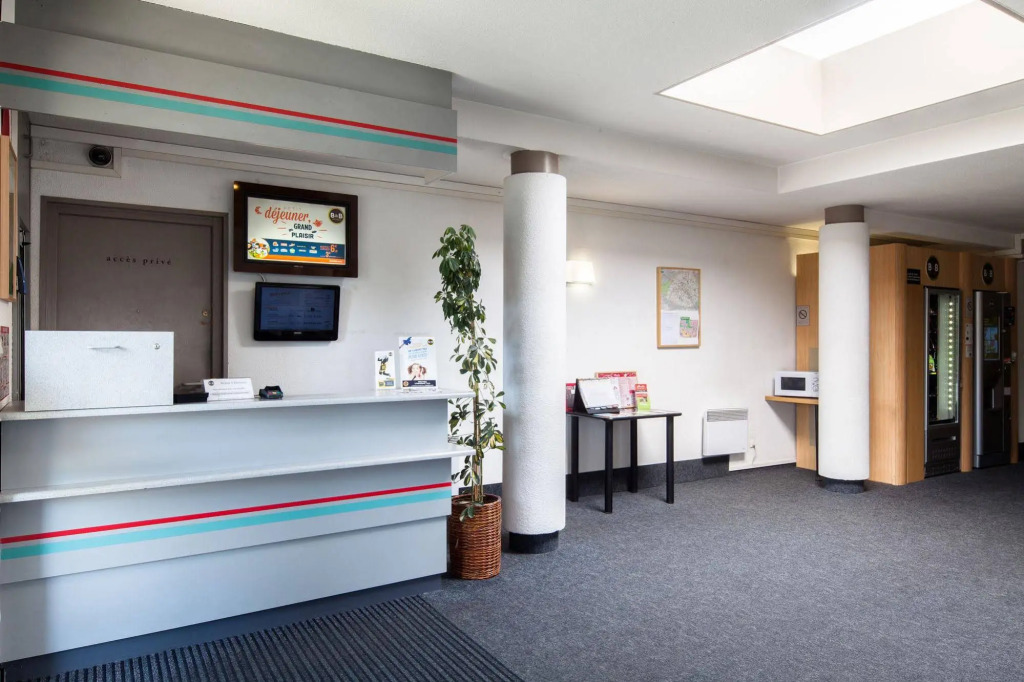 B&B HOTEL Maurepas