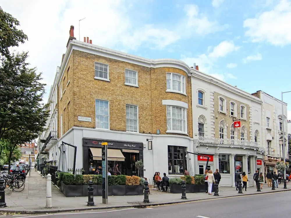 Lovely Apartment in London near Markham Square