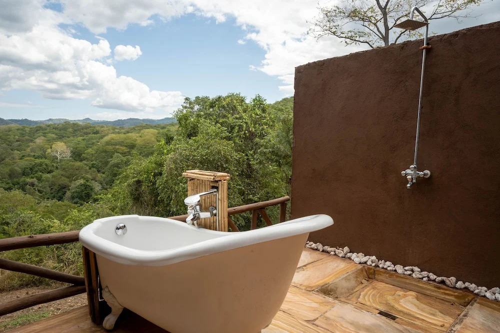 Sable Mountain Lodge, A Tent with a View Safaris
