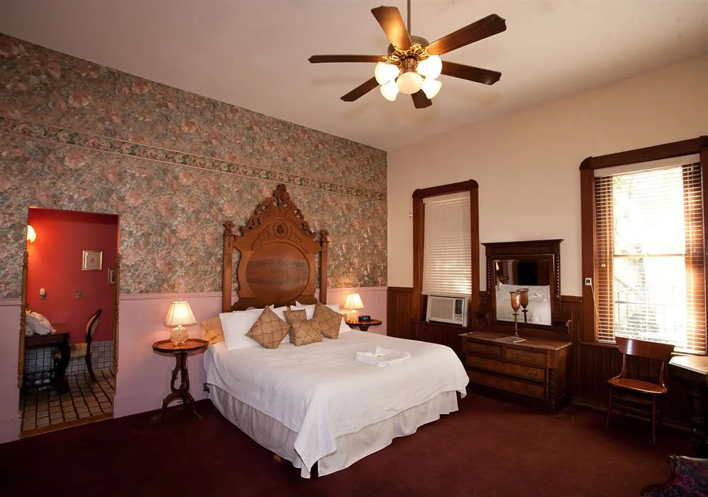 The Palace Hotel and Bath House Spa