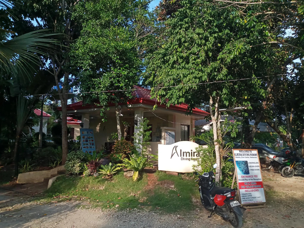 RedDoorz Premium @ Napaling Point Tangnan