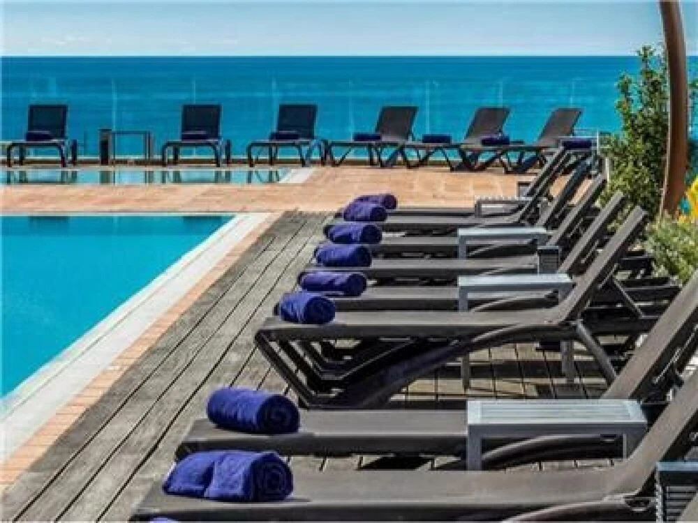 5 Opulent Spa Beach Resort 2 Bedroom Touristic Apartment