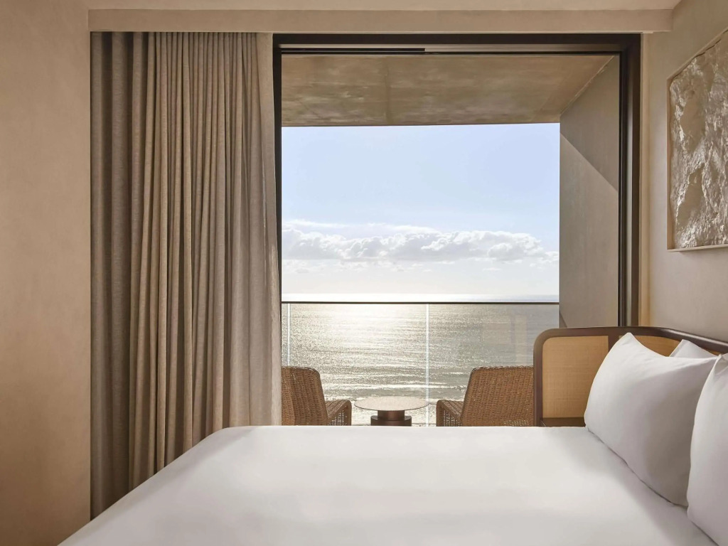 Mondrian Gold Coast