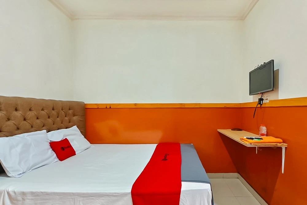 RedDoorz near Kopeng Salatiga