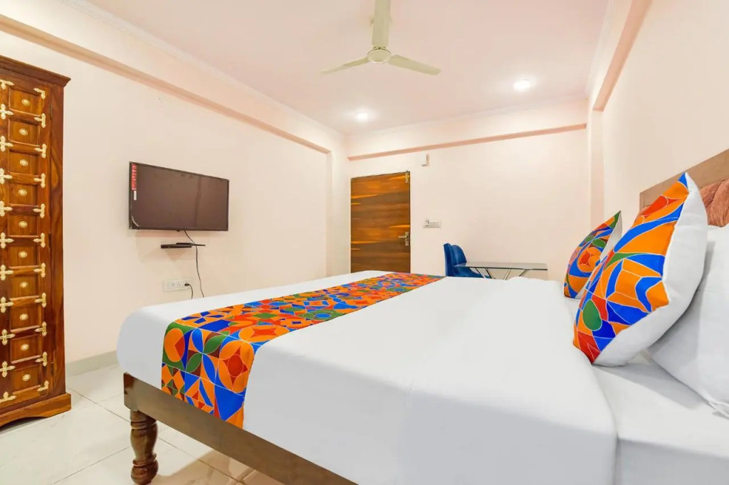 FabHotel JBS Heritage