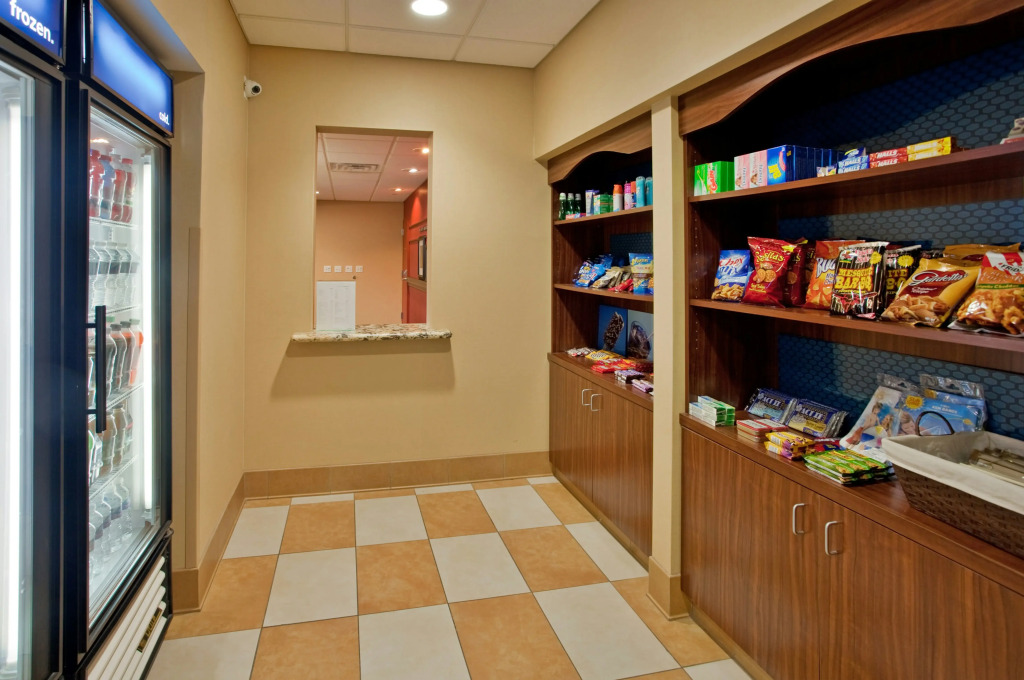 Hampton Inn & Suites Aberdeen
