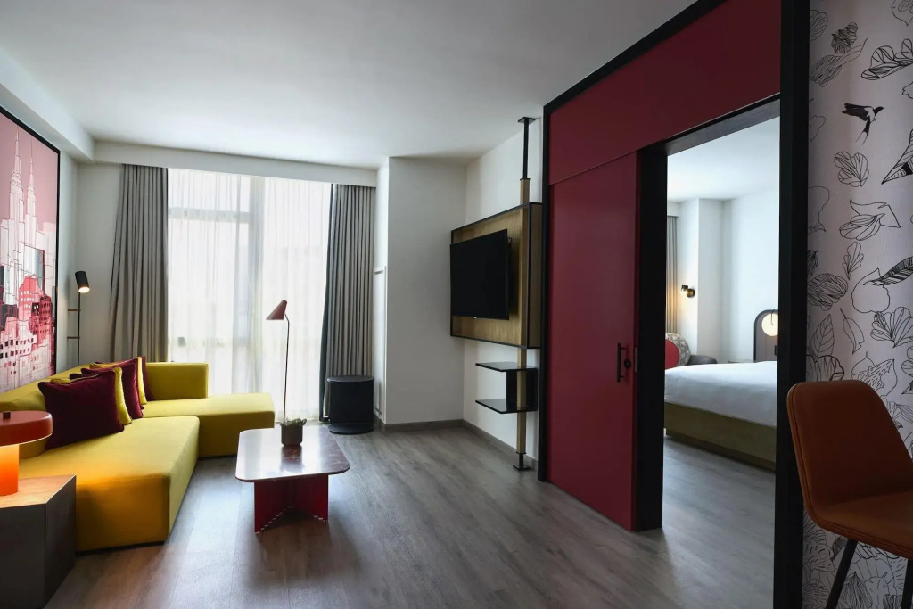 Renaissance New York Flushing Hotel at Tangram