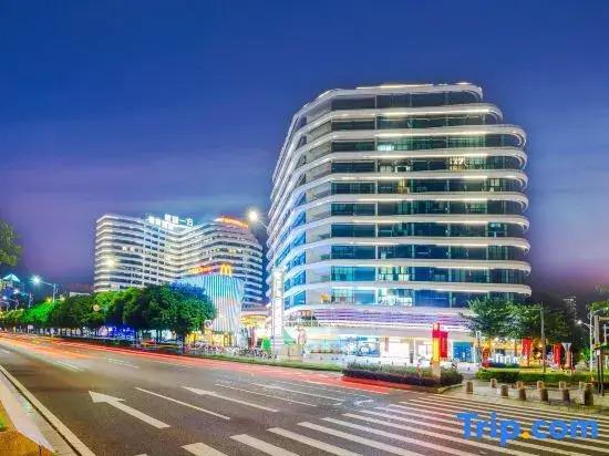 Zhaoqing · FumiFullmeCinemaBathtubDesignHotel