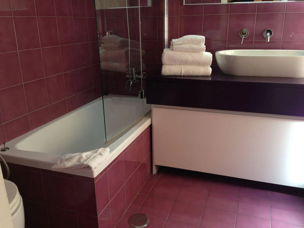 St. Peter Six Rooms & Suites