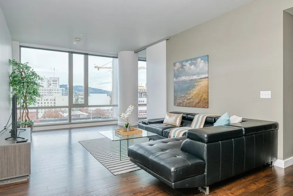 Downtown Lux Apartments by Barsala