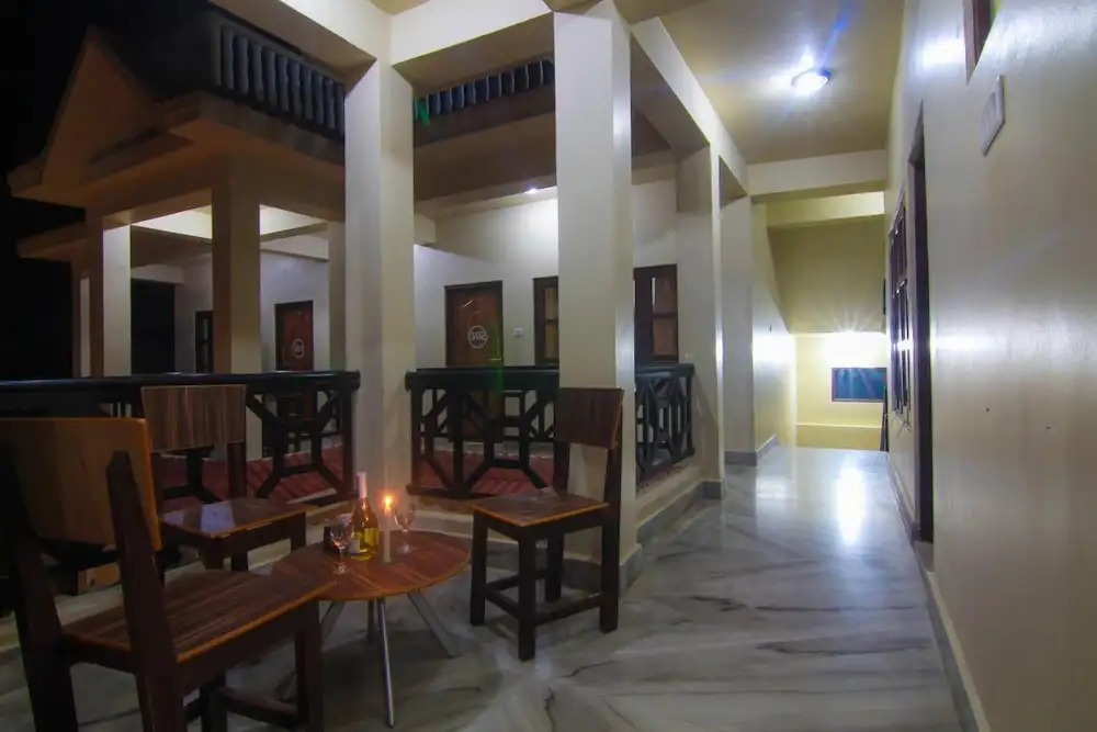 Hotel Chitwan Park Village