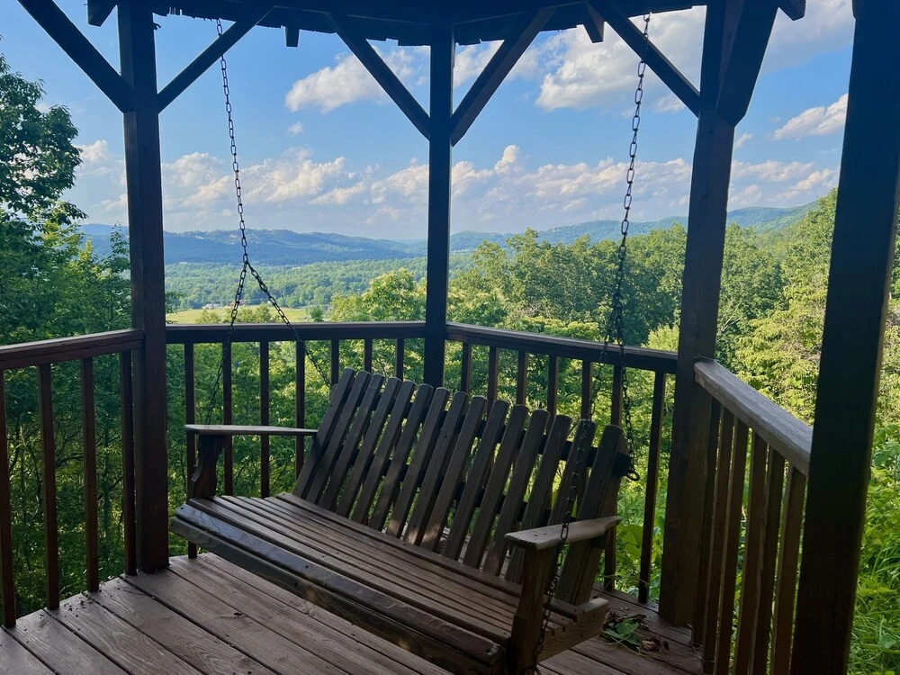 Little Greenbriar Lodge 13 Bedroom Cabin by RedAwning