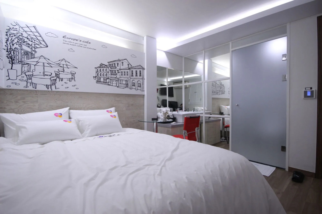 Roo Motel