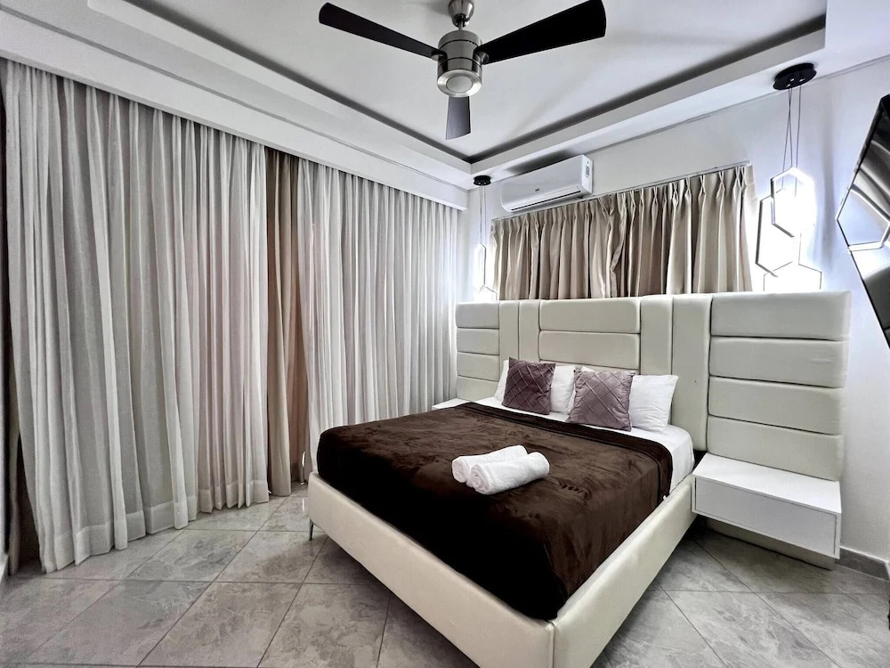 Casa Linda 756 - 5br Modern Villa In Sosua!