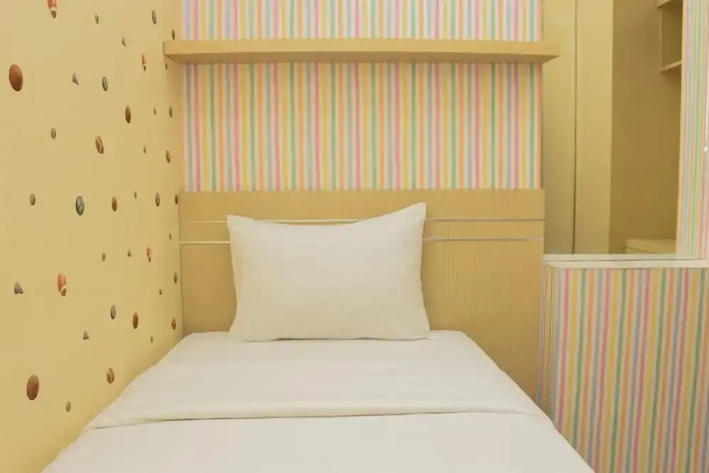 Comfortable And Strategic 2Br At Green Pramuka City Apartment