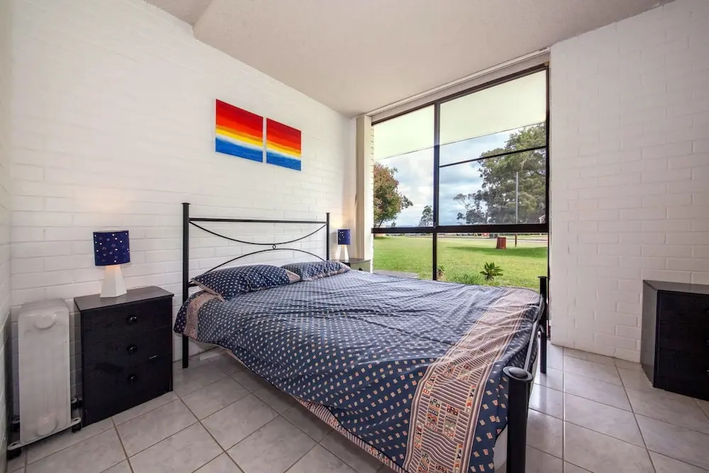 Villa Ellisa, Unit 1/10 Columbia Close