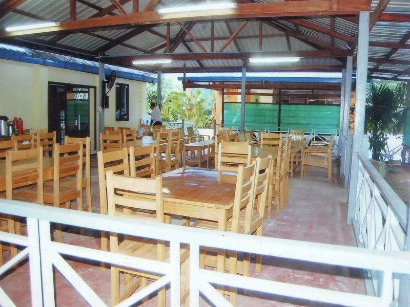 Royal Toe Hotel