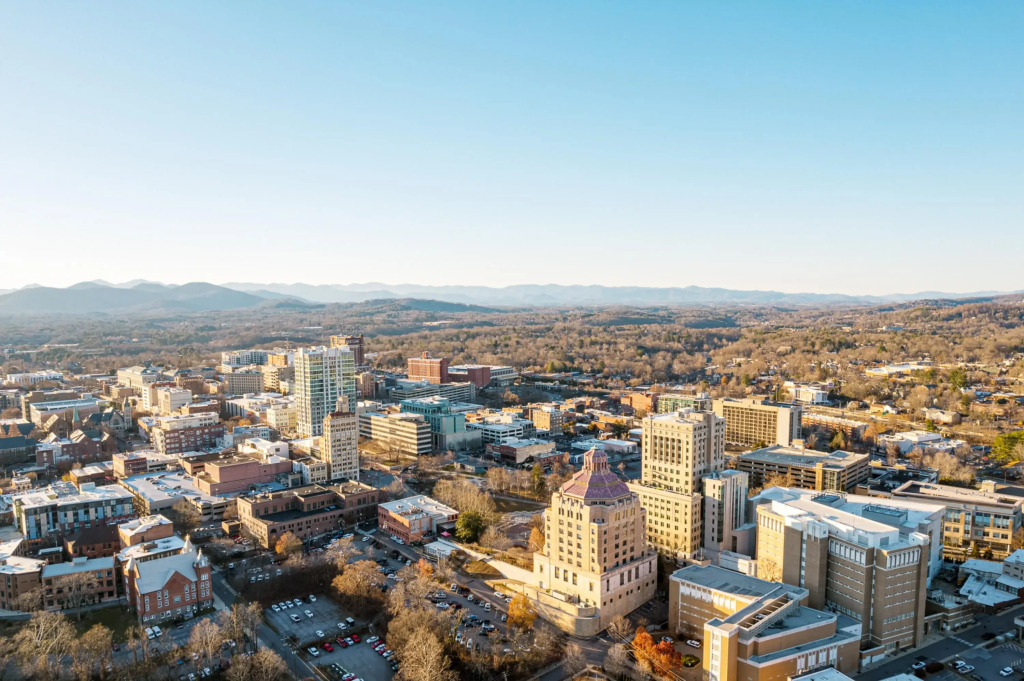 The Daily Condo 201 , Asheville