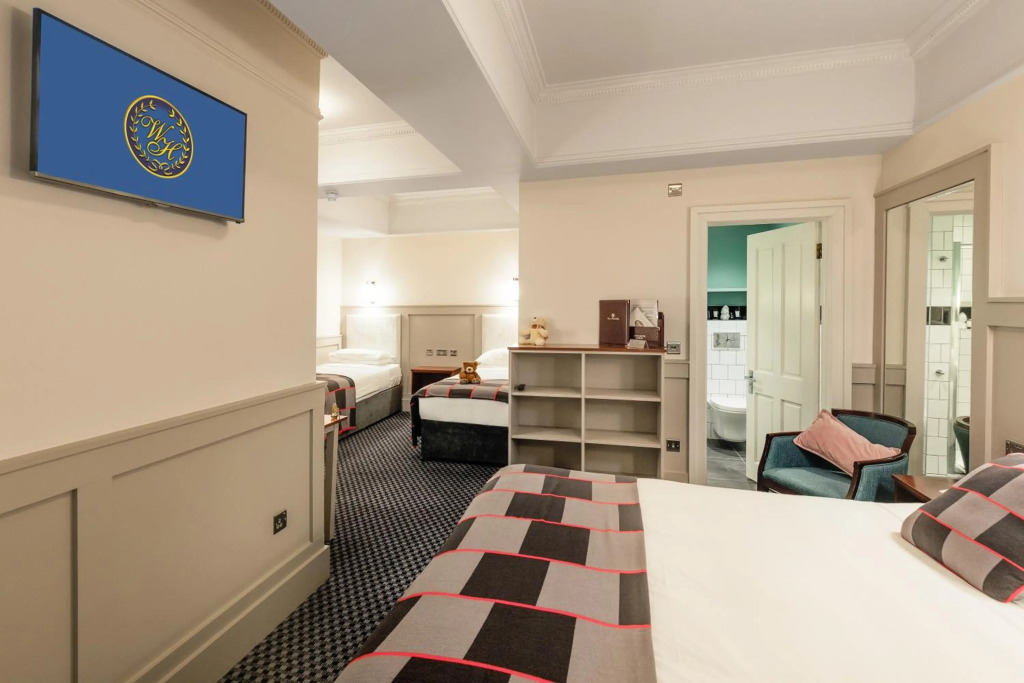 Wynns Hotel