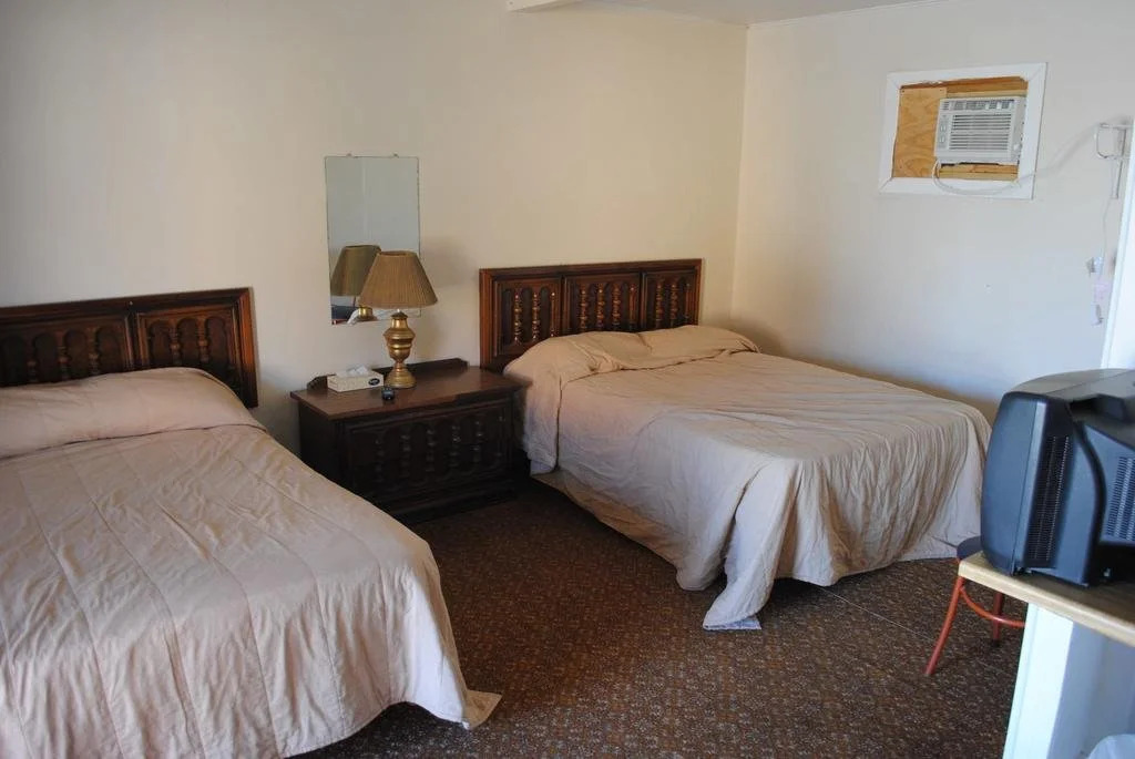 Sanderson Motel
