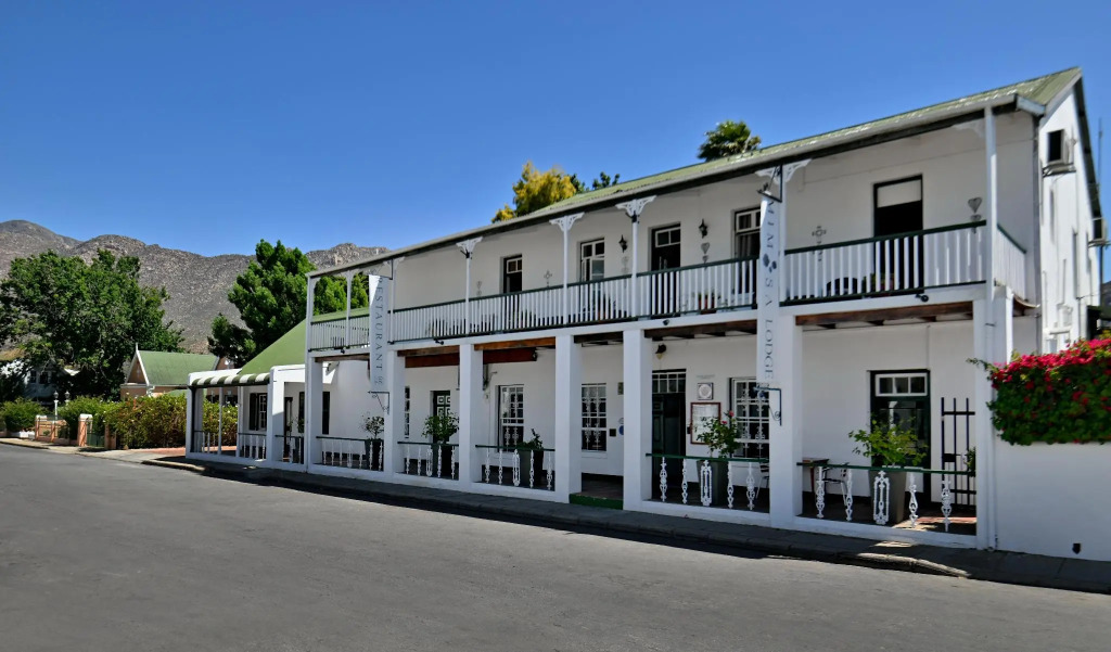 Mimosa Lodge